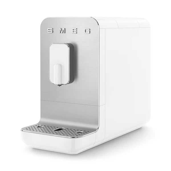 Machine à café avec broyeur intégré 7L 1350W BCC11WHMEU Smeg